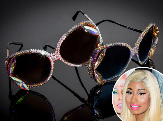 Nicki Minaj, Swarovski Sunglass Hut sunglasses Nicki Minaj, Swarovski Sunglass Hut sunglasses